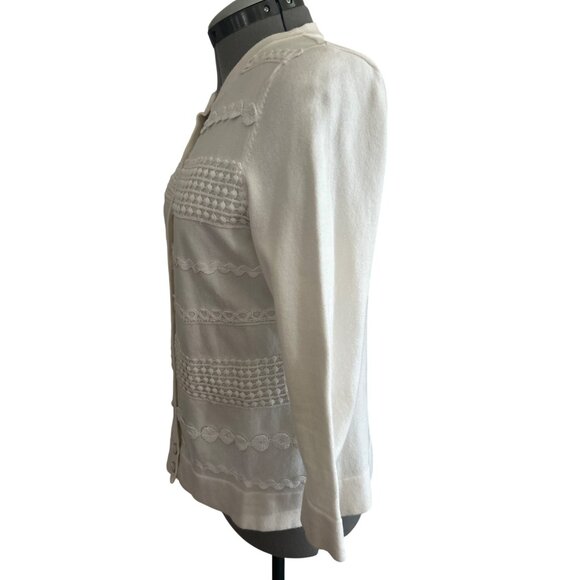 Vintage-Style Ivory Textured Knit Button-Up Cardigan With 3/4 Sleeves Grannycore - Picture 2 of 6